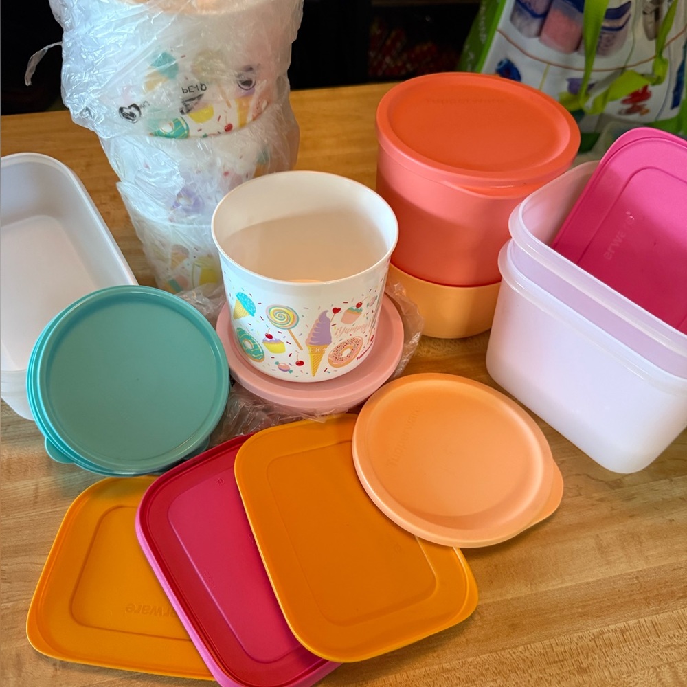 BRAND NEW Tupperware Food Freezer Storage set with mini canisters Pastel colors